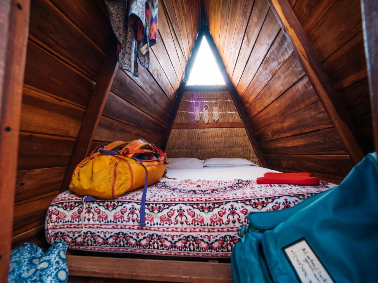 ロス・サントス Refugio La Roca Bed & Breakfast エクステリア 写真