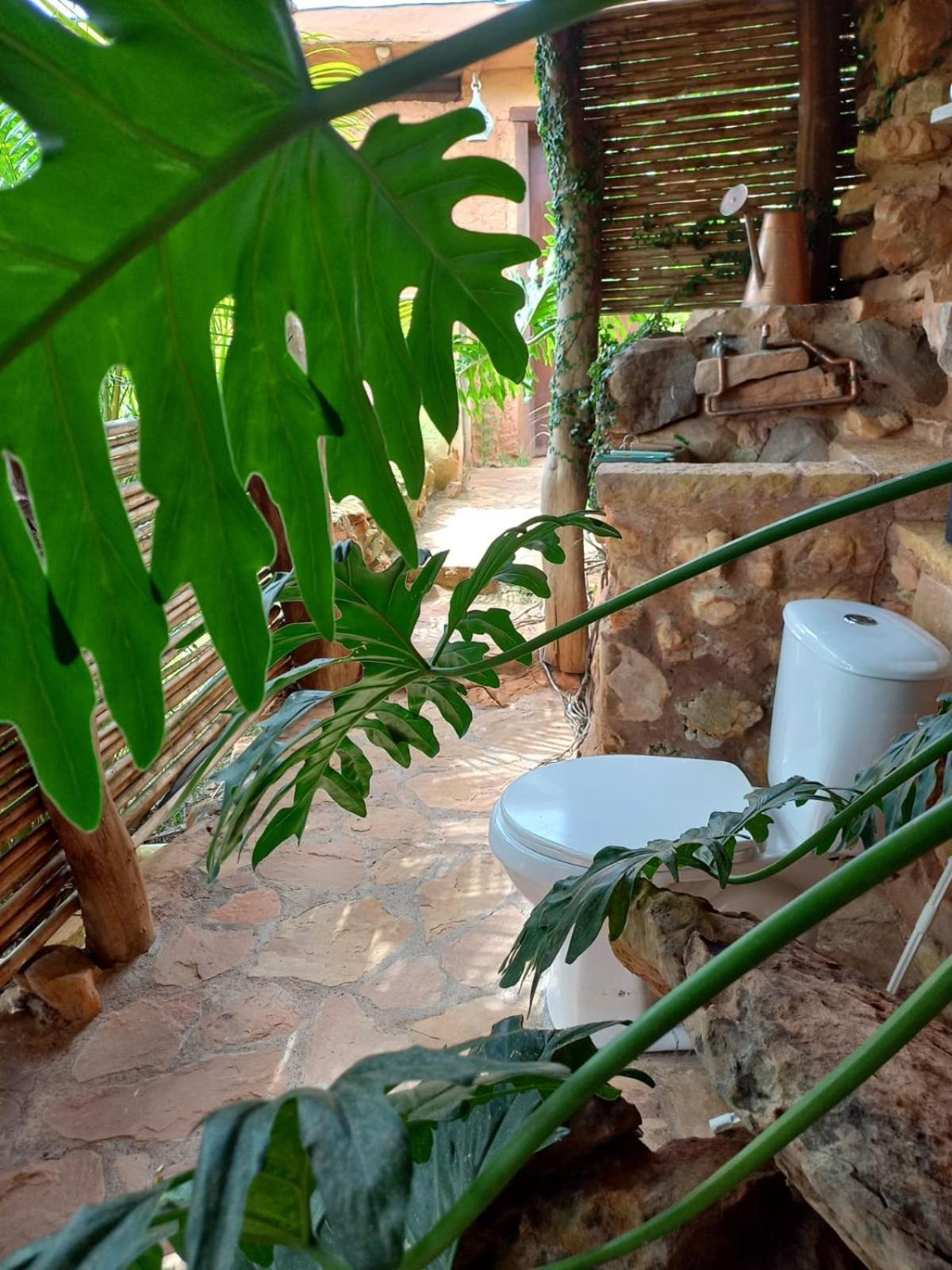 ロス・サントス Refugio La Roca Bed & Breakfast エクステリア 写真