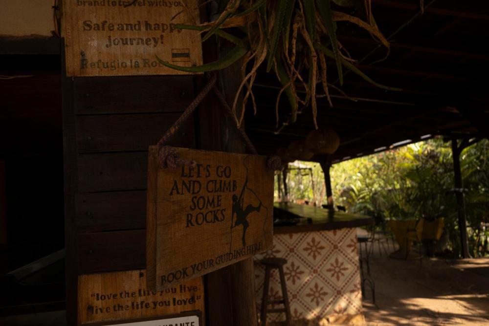 ロス・サントス Refugio La Roca Bed & Breakfast エクステリア 写真
