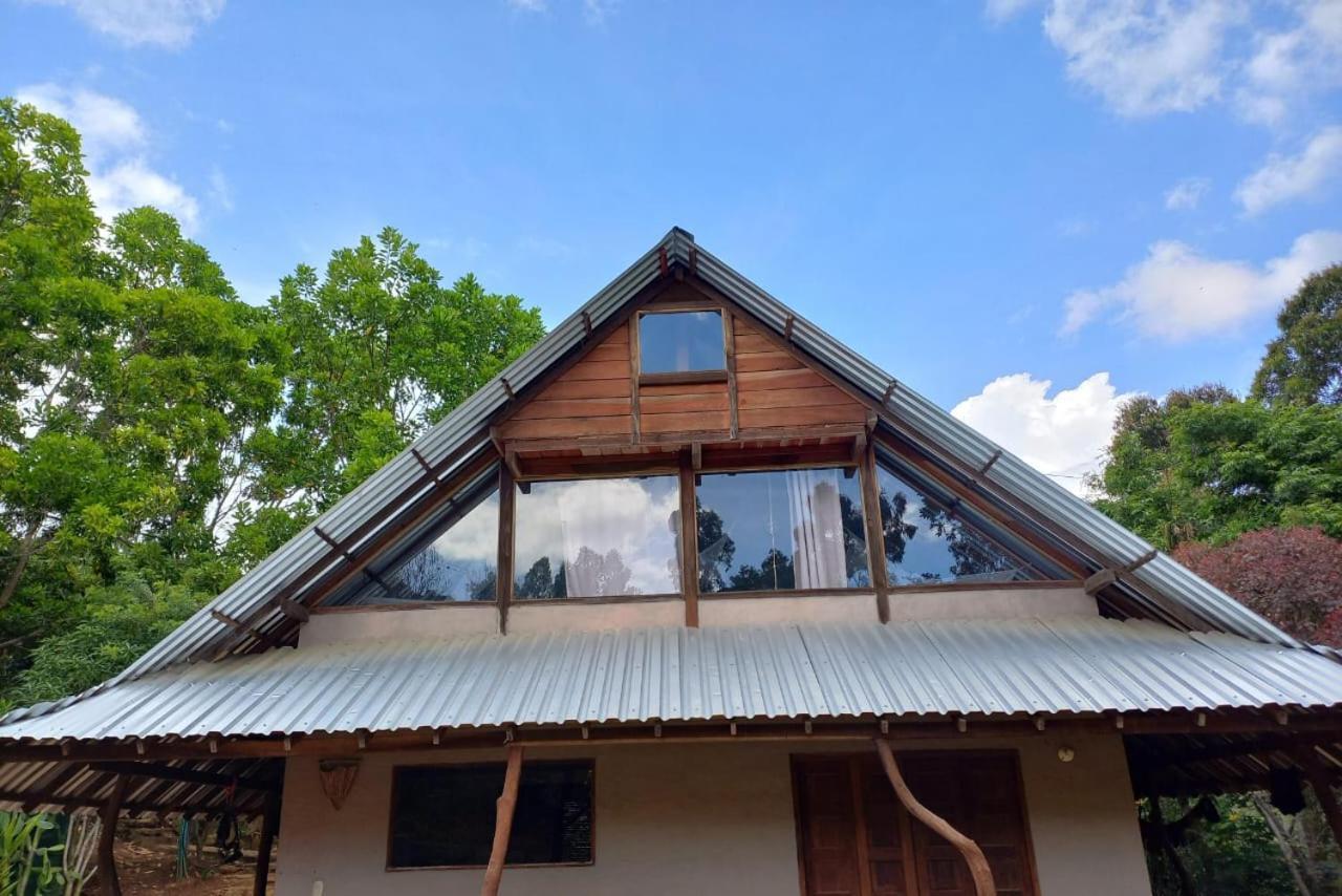 ロス・サントス Refugio La Roca Bed & Breakfast エクステリア 写真